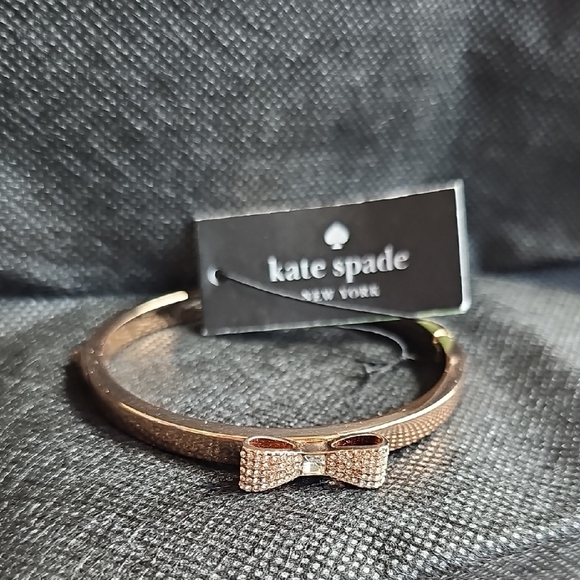 Kate Spade Rose Gold Bow Bangle Bracelet - Picture 1 of 5